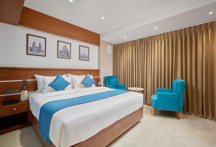 غرفة قياسية, Q White Crescent