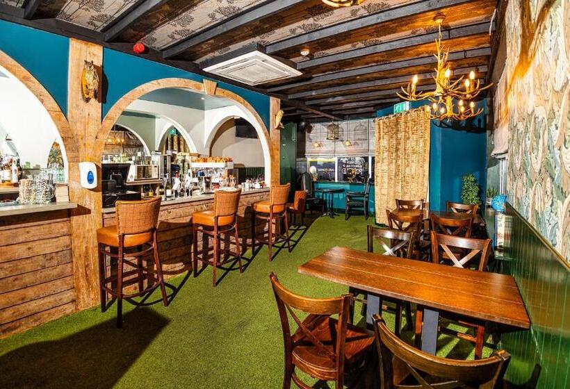 غرفة قياسية, The Shire Accommodation