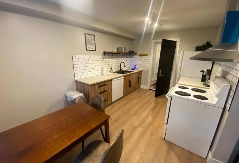 خانه 1 خوابه, Newly Renovated 1br1ba With Asian Style Tea Room