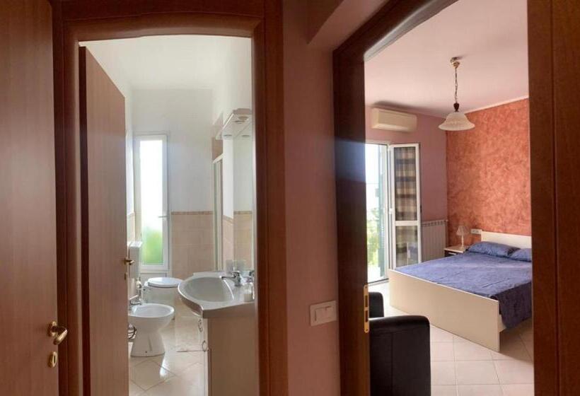 חדר סופריור לארבעה, Beb Ligo