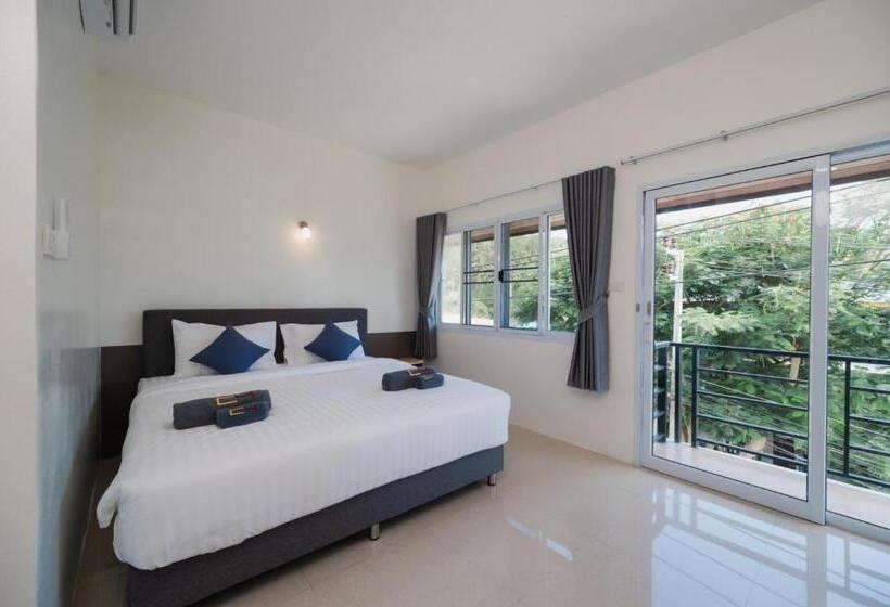 デラックスルーム, C4 Resort