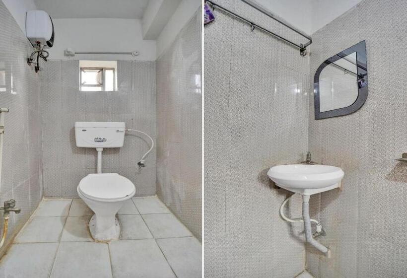 Triple Classic Room, Oyo Nineteen Degree