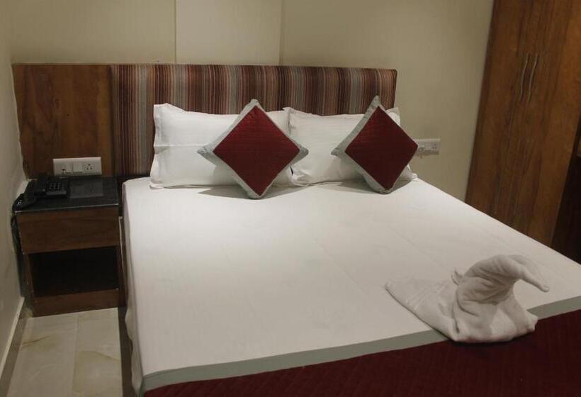 اتاق استاندارد, The Rosewood   Berries Group