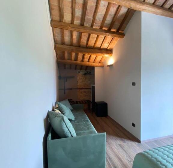 Семейный Номер, Villa Ferri Agriturismo Perke