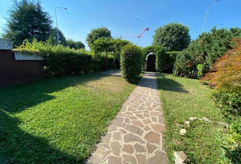 וילה בת 3 חדרי שינה, Il Glicine Bianco B&b