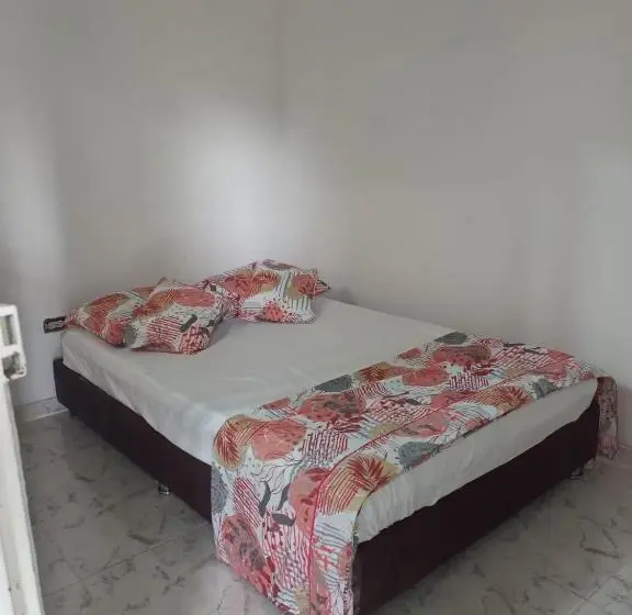 Standard Single Room Shared Bathroom
