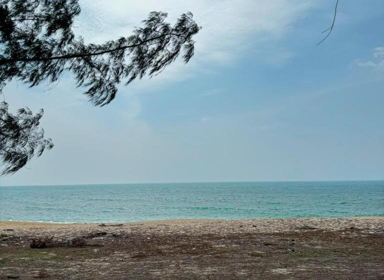 Семейный Номер Вид на Море, Ombak Beach Inn Resort