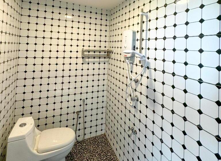 带海景的高档三人间, Ombak Beach Inn Resort