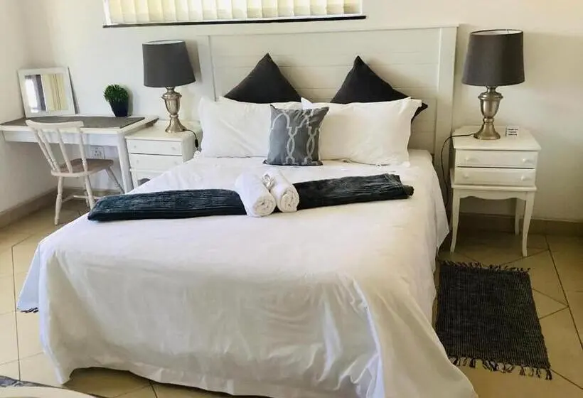 デラックスルーム, Ameni Air B&b