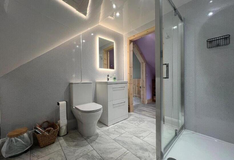 Номер Стандарт Вид на Сад, Endeavour Guest House