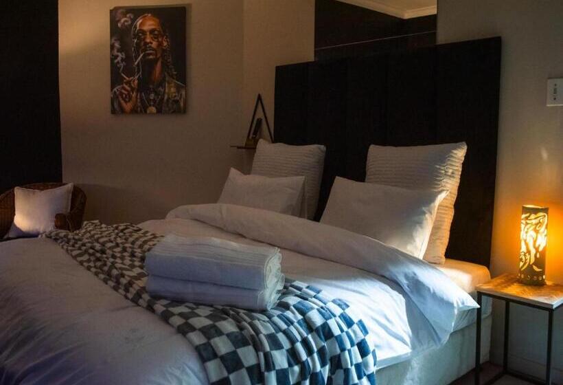 キングサイズベッドのスタンダードルーム, The White Castle