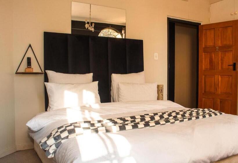 キングサイズベッドのスタンダードルーム, The White Castle