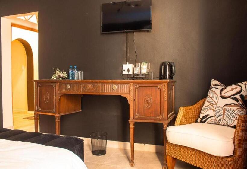 デラックススイート, The White Castle