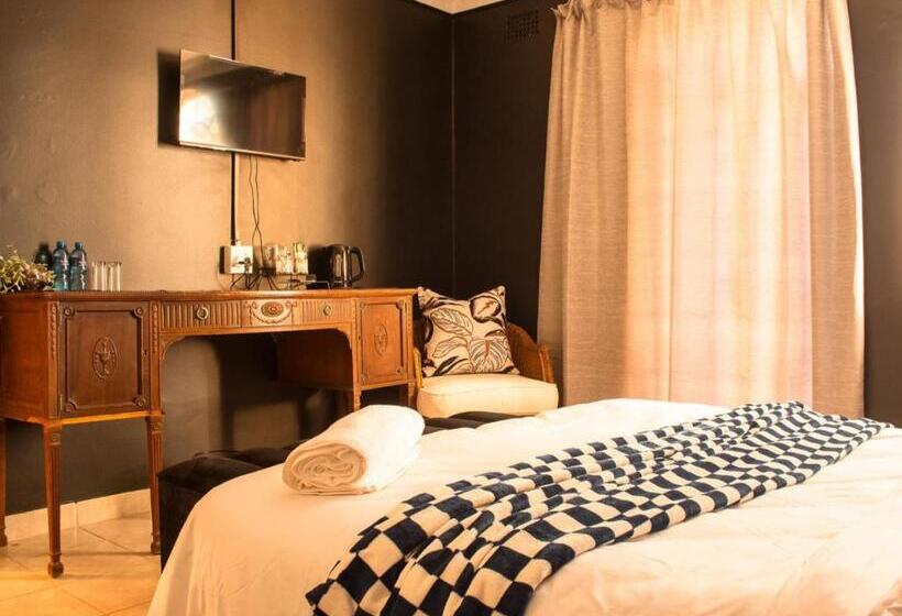 デラックススイート, The White Castle