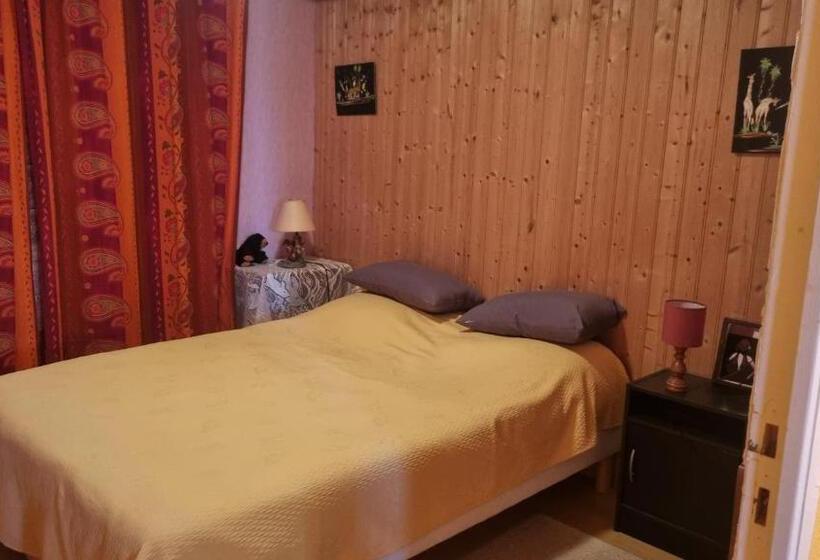 חדר משפחתי, Chambres D Hôtes Entre Niort Et Marais Poitevin