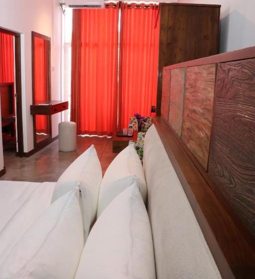 Family Suite, Celonese Hotel & Restaurant Kandy