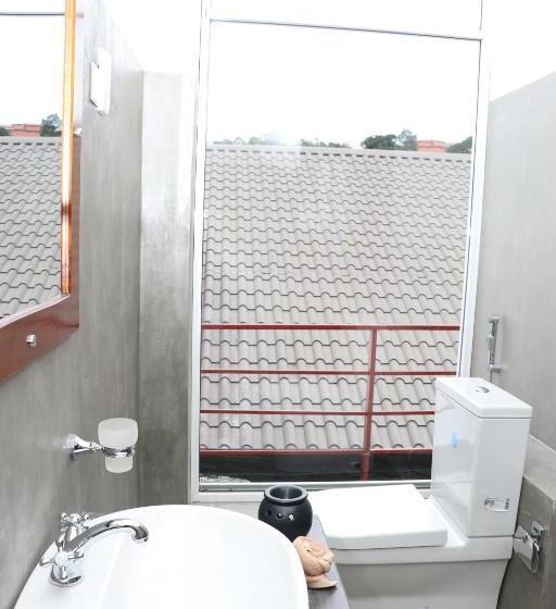 Family Suite, Celonese Hotel & Restaurant Kandy