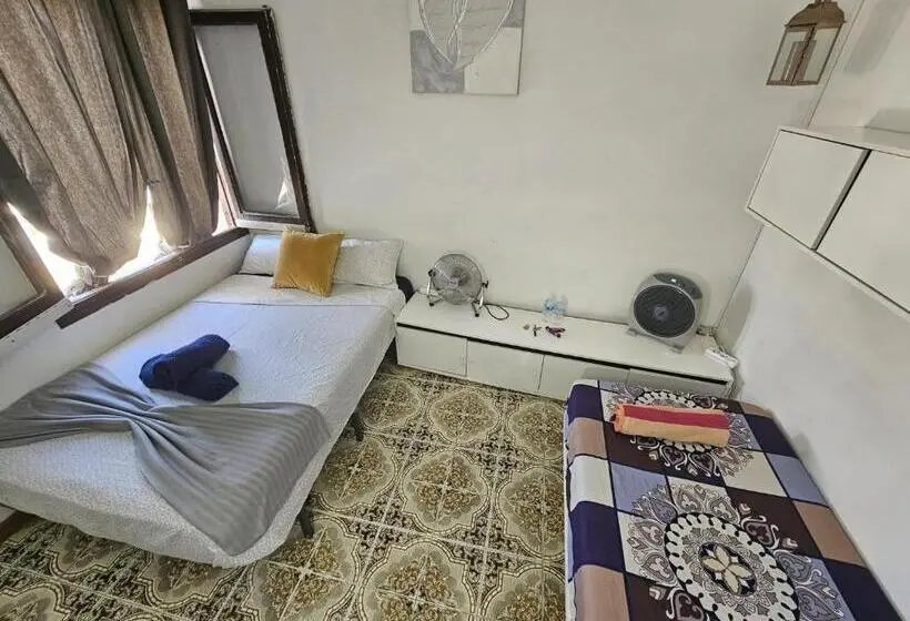 اتاق استاندارد, Poble Sec Nino House