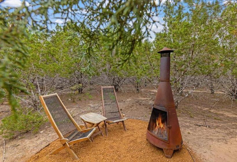 חדר סטודיו סטנדרד, Pecan Haus