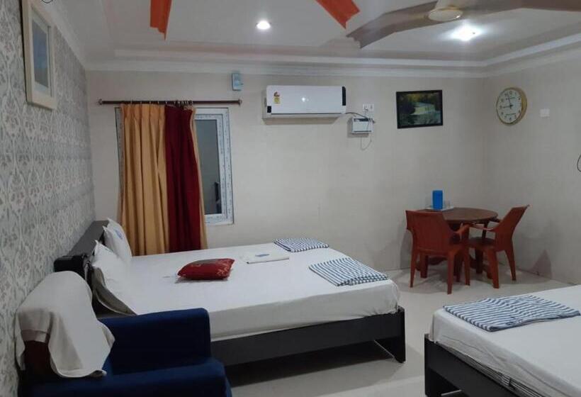 חדר סטנדרט לארבעה, Sri Saravana Rameswaram