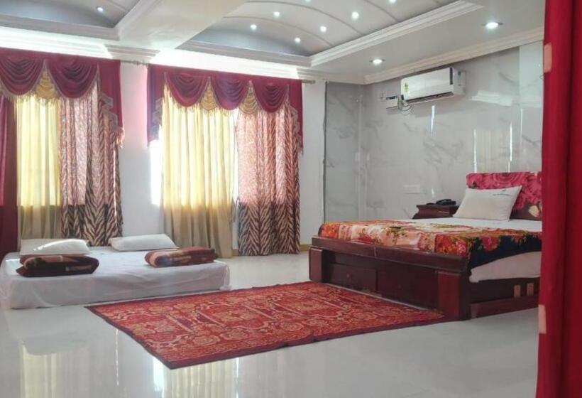 סוויטה משפחתית, Sri Saravana Rameswaram