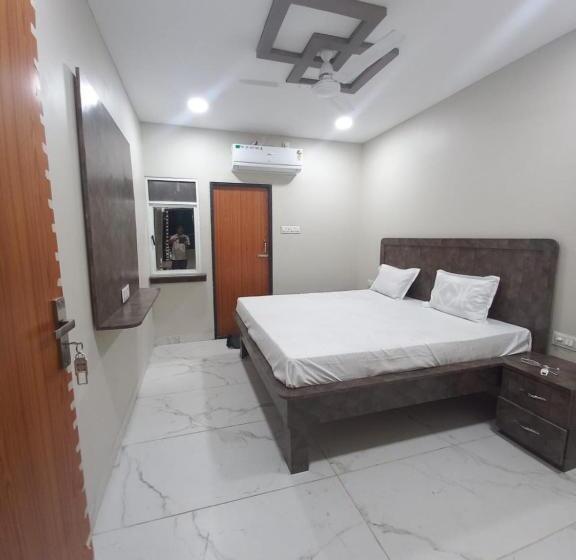 غرفة ديلوكس سرير كينج, Shri Kushal Heritage