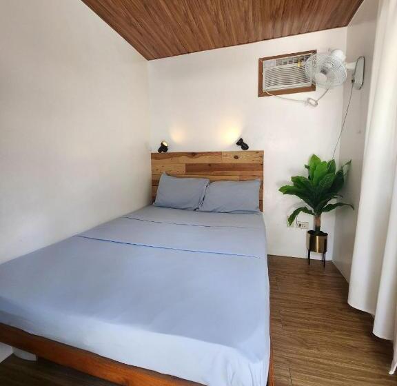 منزل غرفة نوم واحدة, Beach Resort In Zambales S1