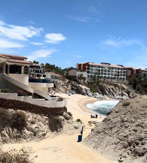 شقة غرفة واحدة, Cabo Oasis
