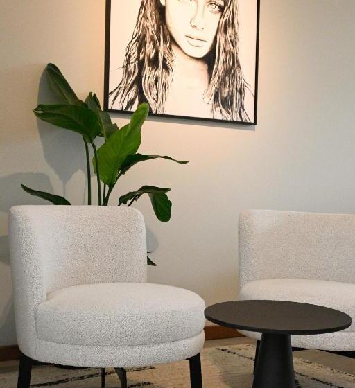 סוויטה עם מרפסת, Van Heeckeren City Centre Jacuzzi Lofts