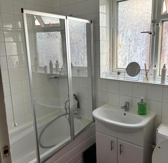 スタンダードシングルルーム, Sariyu Space Barking