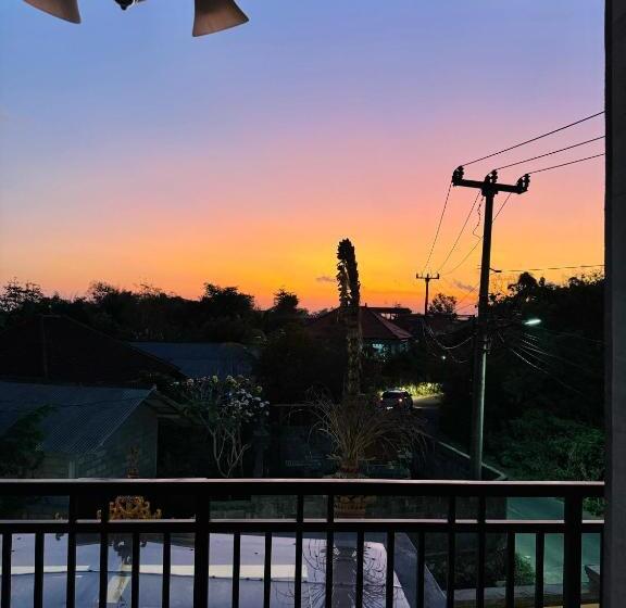 غرفة ديلوكس عائلية, The Wahyu Villa