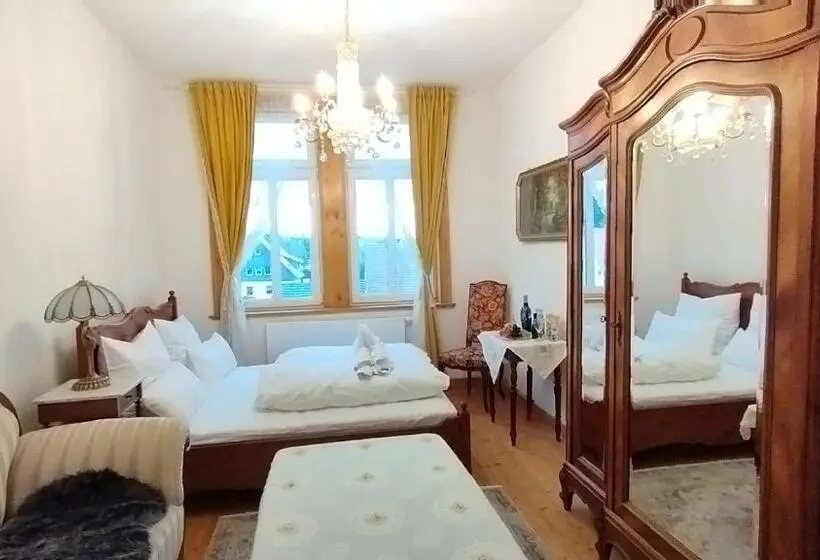 バルコニー付きスタンダードルーム, Unik Villa Kurz Urlaub Mit Veranda Und Balkon