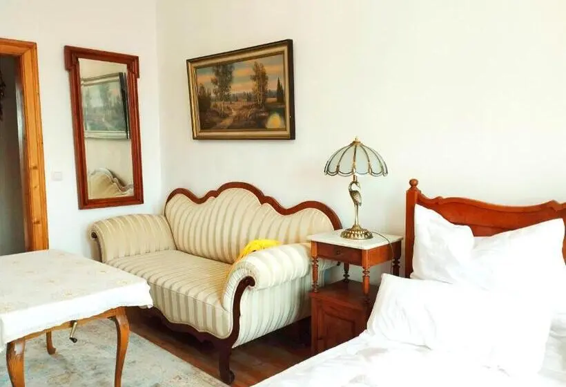 バルコニー付きスタンダードルーム, Unik Villa Kurz Urlaub Mit Veranda Und Balkon