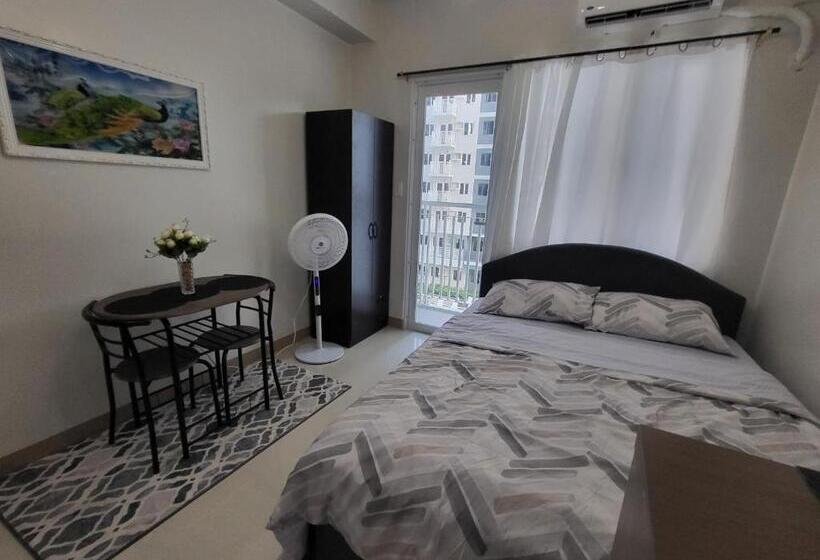 Standardrum med Balkong, Condo In Iloilo City Smdc Style Residence