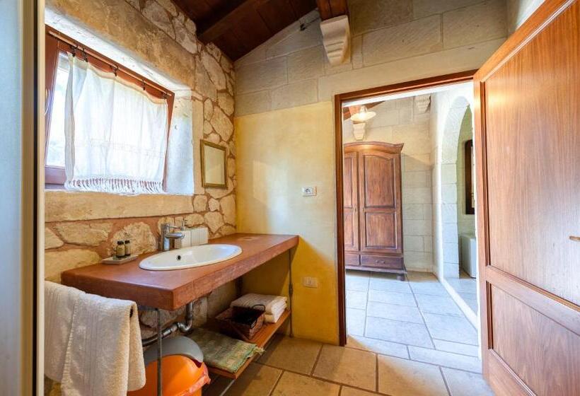 Camera Tripla Standard, Masseria Copertini