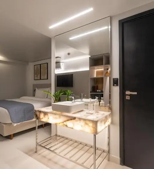 オーシャンビュースイート, Icon Hotel By Welkom