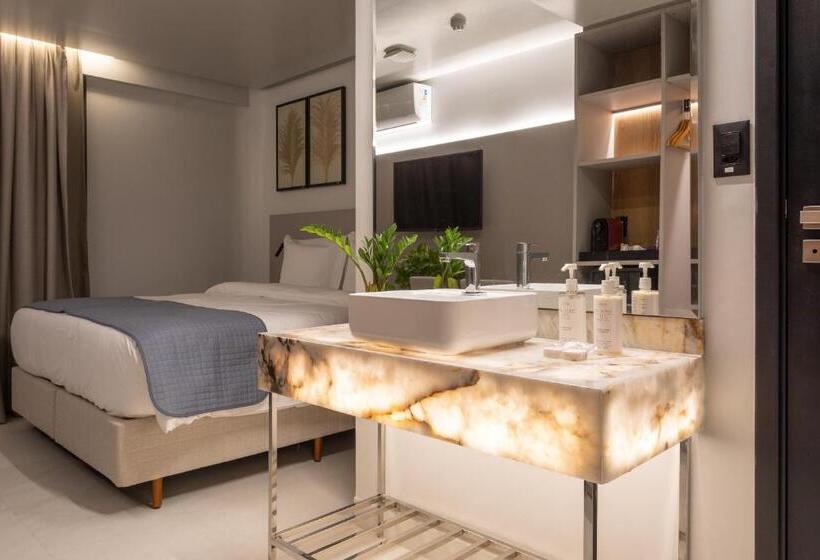 סוויטה נוף לים, Icon Hotel By Welkom