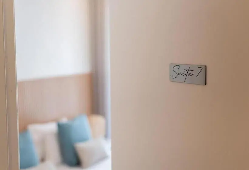 اتاق استاندارد, Madalena Hostel E Suites