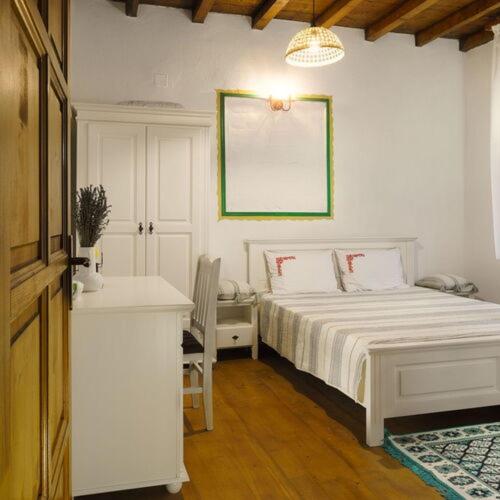 غرفة قياسية, Casa Din Gradina Sabangia