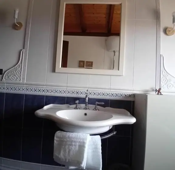 Standard room with outdoor bath, Casa Roverelle