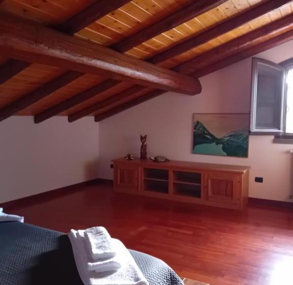 Standard room with outdoor bath, Casa Roverelle