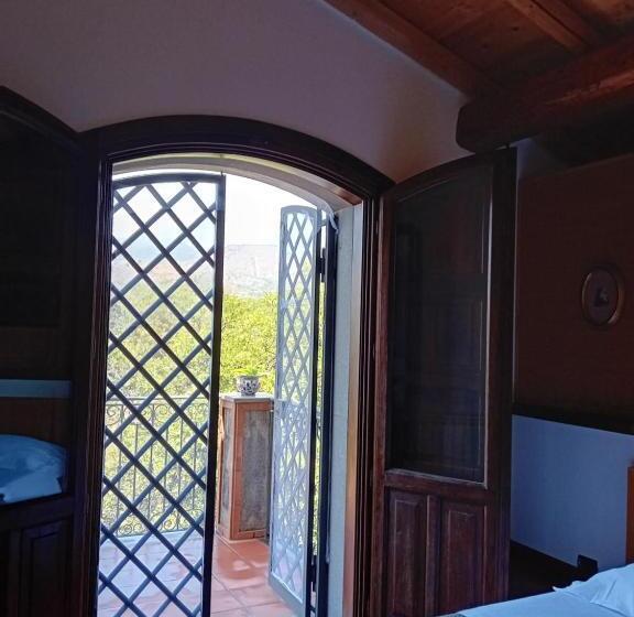 Номер Стандарт с Балконом, Casa Roverelle