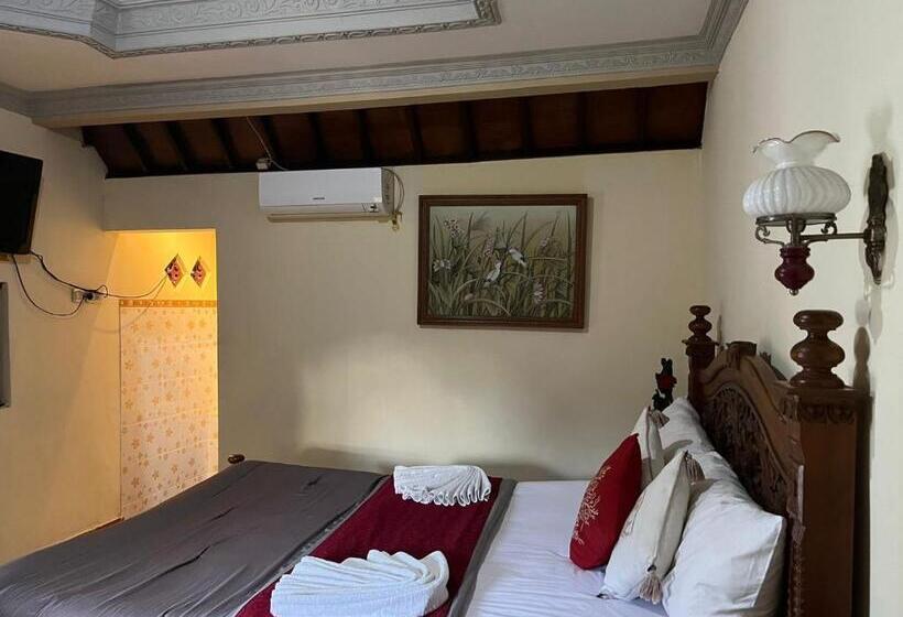 غرفة عائلية مطلّة علي الحديقة, Rodja Homestay