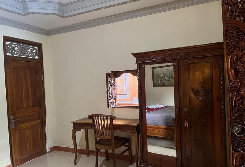 غرفة عائلية مطلّة علي الحديقة, Rodja Homestay