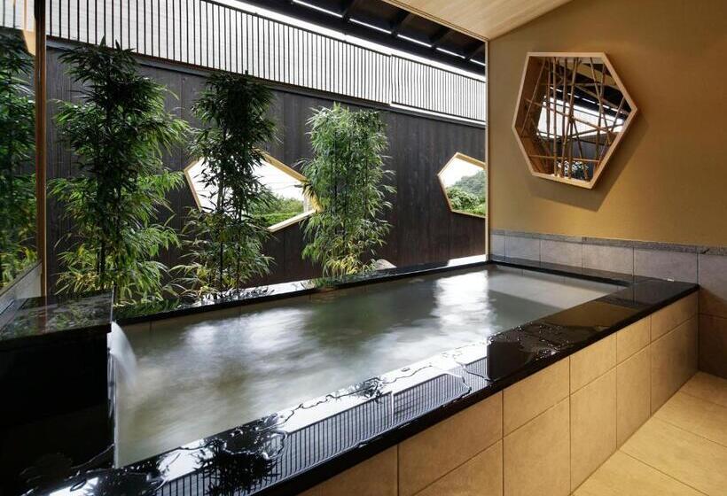 スーペリアー１ベッドルームビラ, 間人温泉 炭平