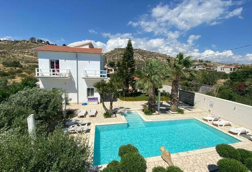 חדר סטנדרט עם מרפסת, 5 Elementi