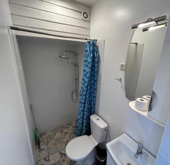 استودیوی سوپریور, Paivilla Boutique