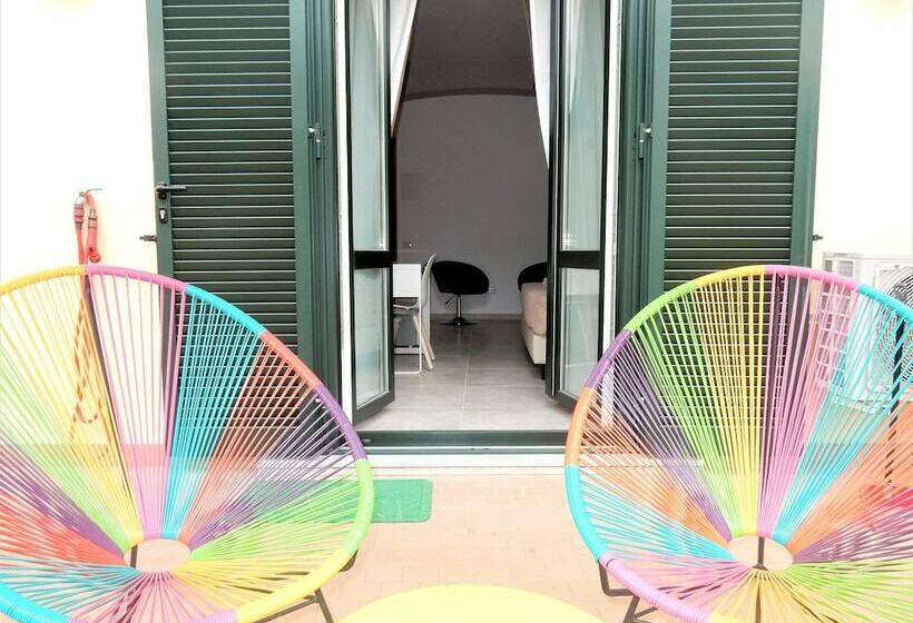 اتاق استاندارد با چشم‌انداز شهر, Roof Garden