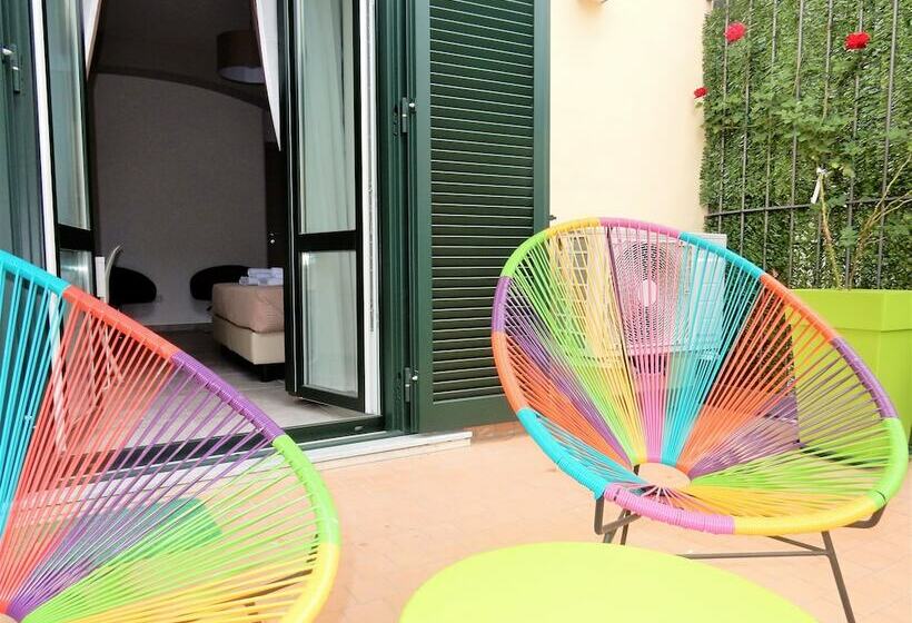 اتاق استاندارد با چشم‌انداز شهر, Roof Garden