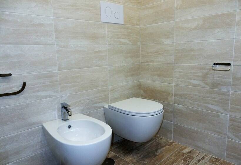 اتاق استاندارد با چشم‌انداز شهر, Roof Garden